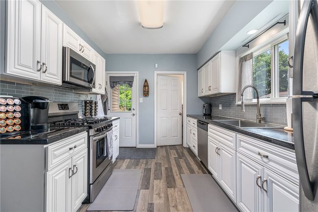 334 Orchard St, House other with 4 bedrooms, 2 bathrooms and null parking in Springdale PA | Image 10