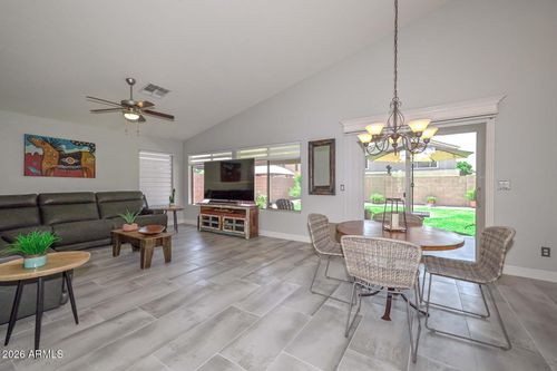 10227 E Osage Avenue E, Mesa, AZ, 85212 | Card Image