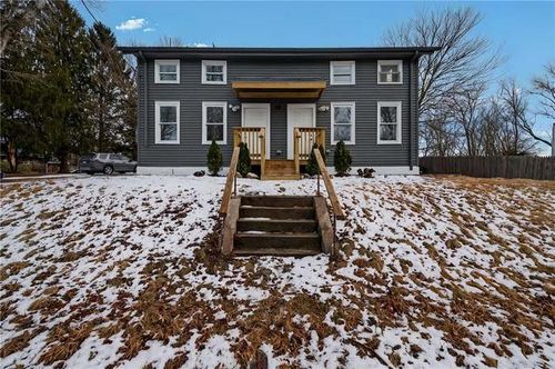 49 Laurel St, Ashaway, RI, 02804-1521 | Card Image