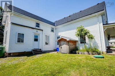 2133 New Cheverie Rd, House other with 5 bedrooms, 2 bathrooms and null parking in Cheverie NS | Image 2