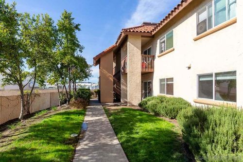 1-174 Chambers St, El Cajon, CA, 92020-3387 | Card Image