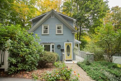 8 Harrison Avenue, House other with 2 bedrooms, 2 bathrooms and null parking in Orono ME | Image 3