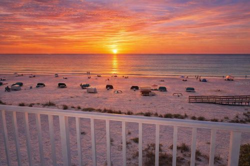 501-9980 Gulf Blvd, TREASURE ISLAND, FL, 33706-3216 | Card Image