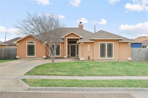 7430 Trail Creek Dr, Corpus Christi, TX, 78414-3897 | Card Image