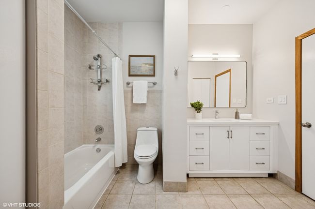 APT-3N - 5055 N Sheridan Rd, Condo with 2 bedrooms, 2 bathrooms and 1 parking in Chicago IL | Image 23