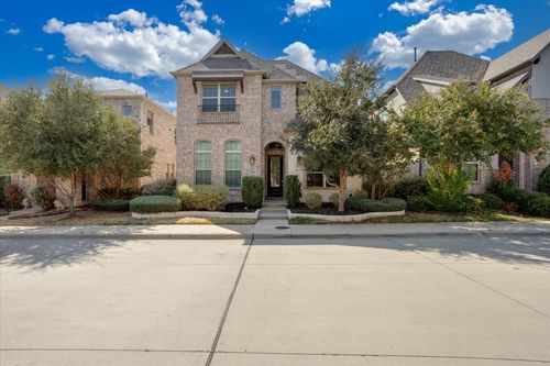 17553 Sequoia Dr, Dallas, TX, 75252-8048 | Card Image