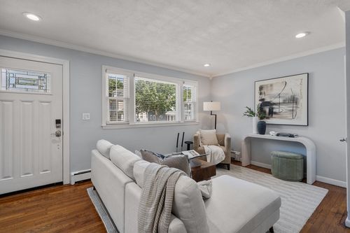 a-136-A Belgrade Ave, Boston, MA, 02131-2433 | Card Image