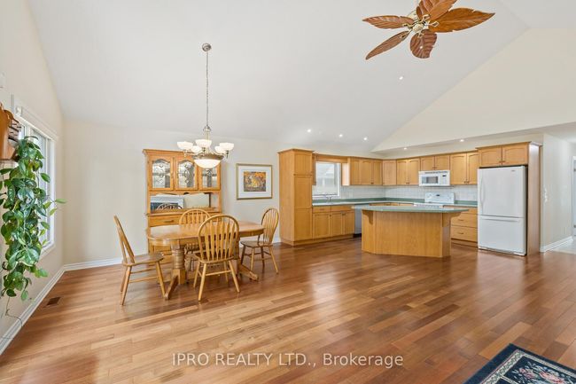 12 - 21 Loretta Dr, Condo with 3 bedrooms, 3 bathrooms and 4 parking in Virgil ON | Image 11