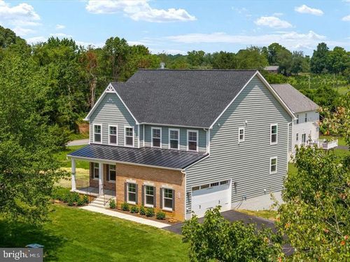 890 Alameda Dr, HUNTINGTOWN, MD, 20639-9510 | Card Image