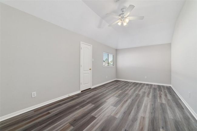 2nd bedroom | Image 29