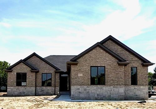 45514 Gable Dr, Macomb, MI, 48044-6605 | Card Image