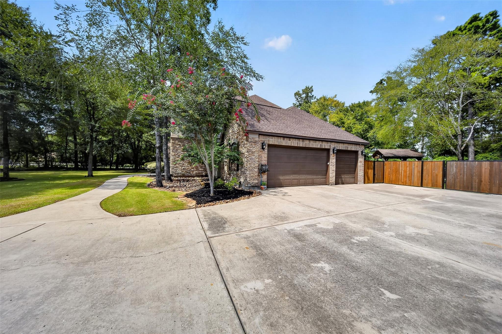 Residential in Magnolia 4