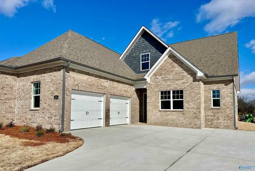 201 Camberly Cove Ln, Meridianville, AL, 35759-3117 | Card Image