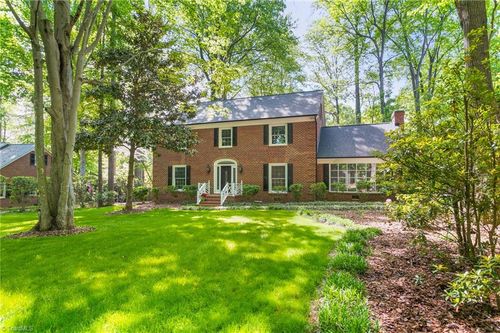 3011 Redford Dr, Greensboro, NC, 27408-3115 | Card Image