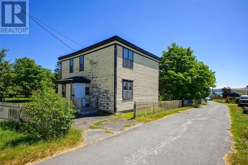 5-7 White'S Rd, Bay Roberts, NL, A0A1G0 | Card Image