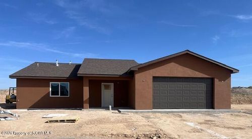 2060 Harrier St, Farmington, NM, 87401-5447 | Card Image