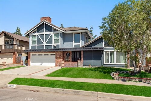 11221 Beach St, Cerritos, CA, 90703 | Card Image