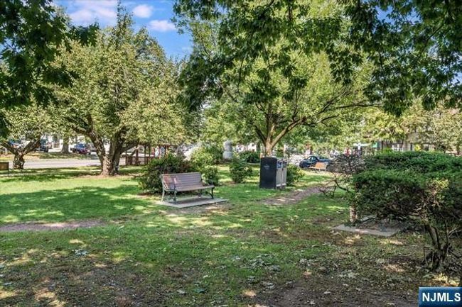 163 Park St, Home with 10 bedrooms, 1 bathrooms and null parking in Montclair NJ | Image 15