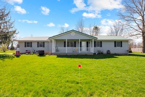 20290 Indian Hollow Road, Wellington, OH, 44090 | Card Image