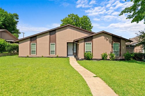 1137 Via Balboa, Mesquite, TX, 75150-2911 | Card Image