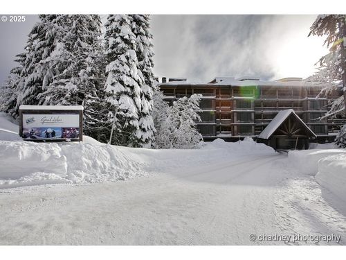 21-31244 E Collins Lake Rd, Government Camp, OR, 97028-0059 | Card Image