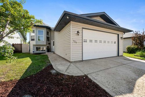 101 Laurel Close, Blackfalds, AB, T0M0J0 | Card Image