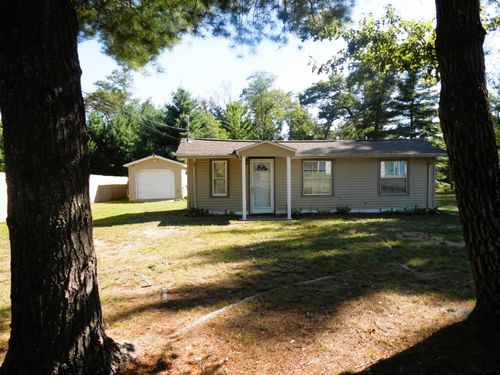 1590 Northwoods Dr, Alger, MI, 48610-9335 | Card Image