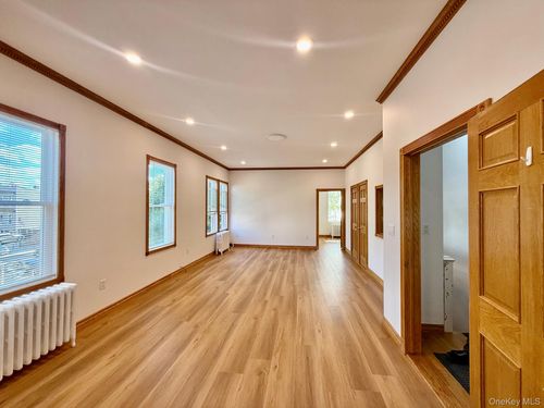 2-7121 70th Street, New York, NY, 11385 | Card Image