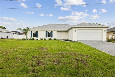 3223 Ne 14 Th Ave, House other with 4 bedrooms, 3 bathrooms and null parking in Cape Coral FL | Image 1