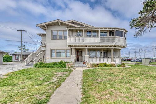 1200 W Market Circle, Salinas, CA, 93901 | Card Image