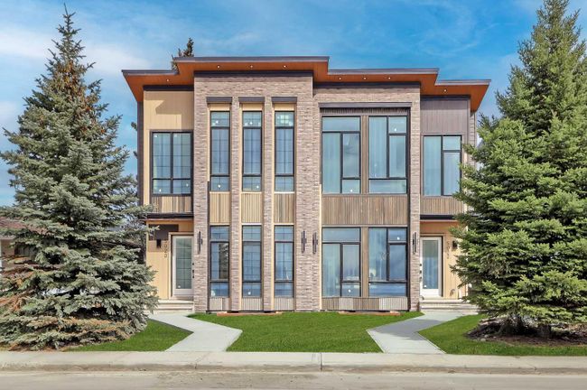 5020 22 Street Sw, Home with 4 bedrooms, 3 bathrooms and 4 parking in Calgary AB | Image 1