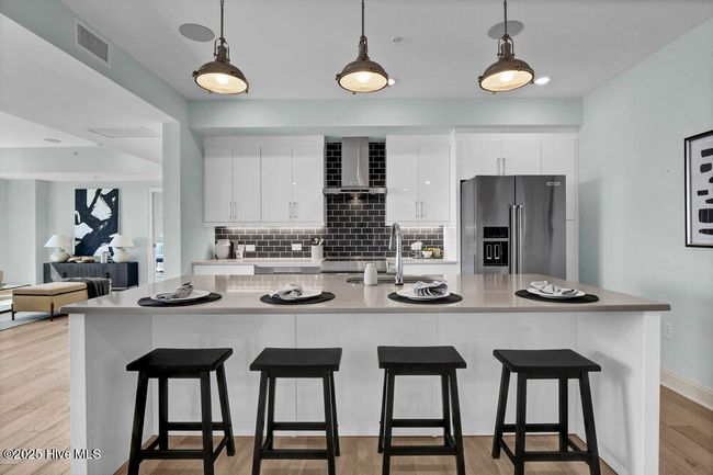 1354 - 240 N Water St, Condo with 2 bedrooms, 3 bathrooms and 2 parking in Wilmington NC | Image 5