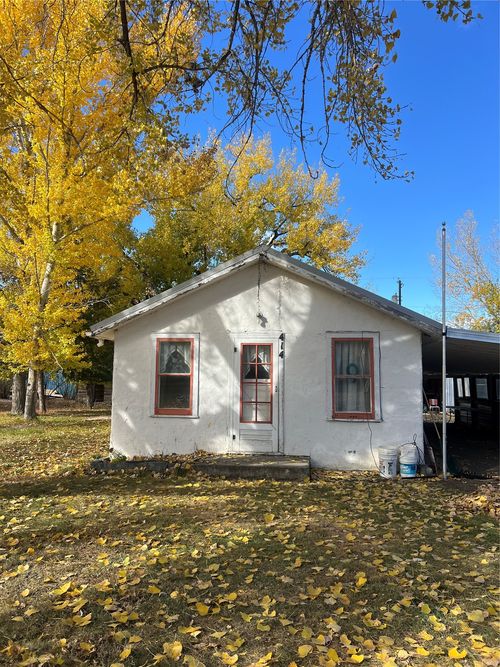 414 Main St, Fort Benton, MT, 59442-8741 | Card Image