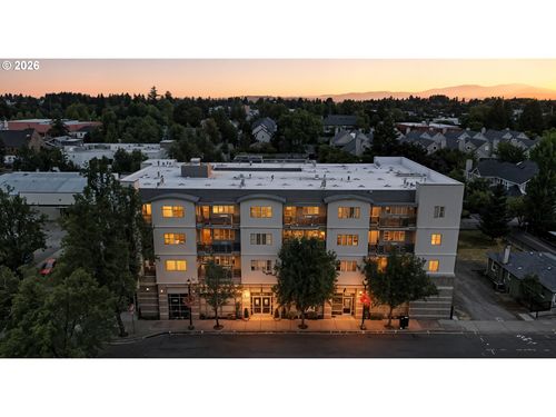 204-318 Ne Roberts Ave, Gresham, OR, 97030-7477 | Card Image