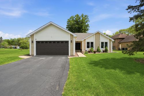 18547 Fresno Ln, Homewood, IL, 60430-2826 | Card Image
