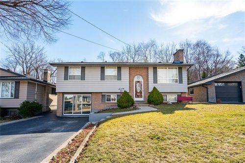 75 Hanover Pl, Hamilton, ON, L8K5X7 | Card Image