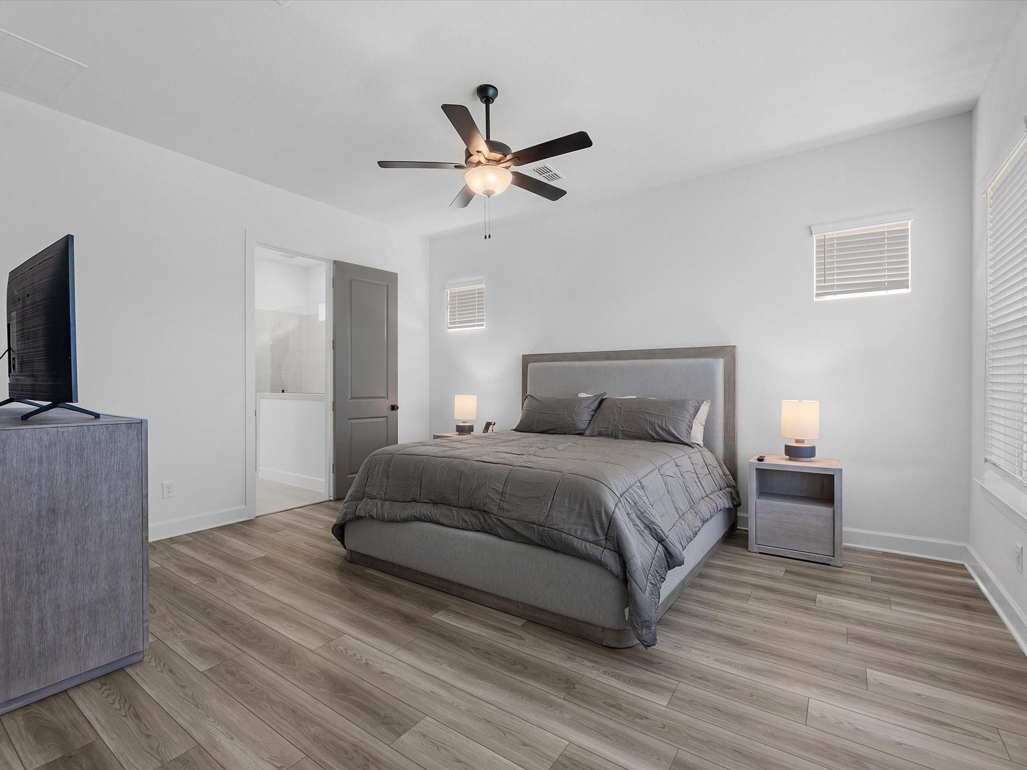 Residential Lease in Mont Belvieu 5