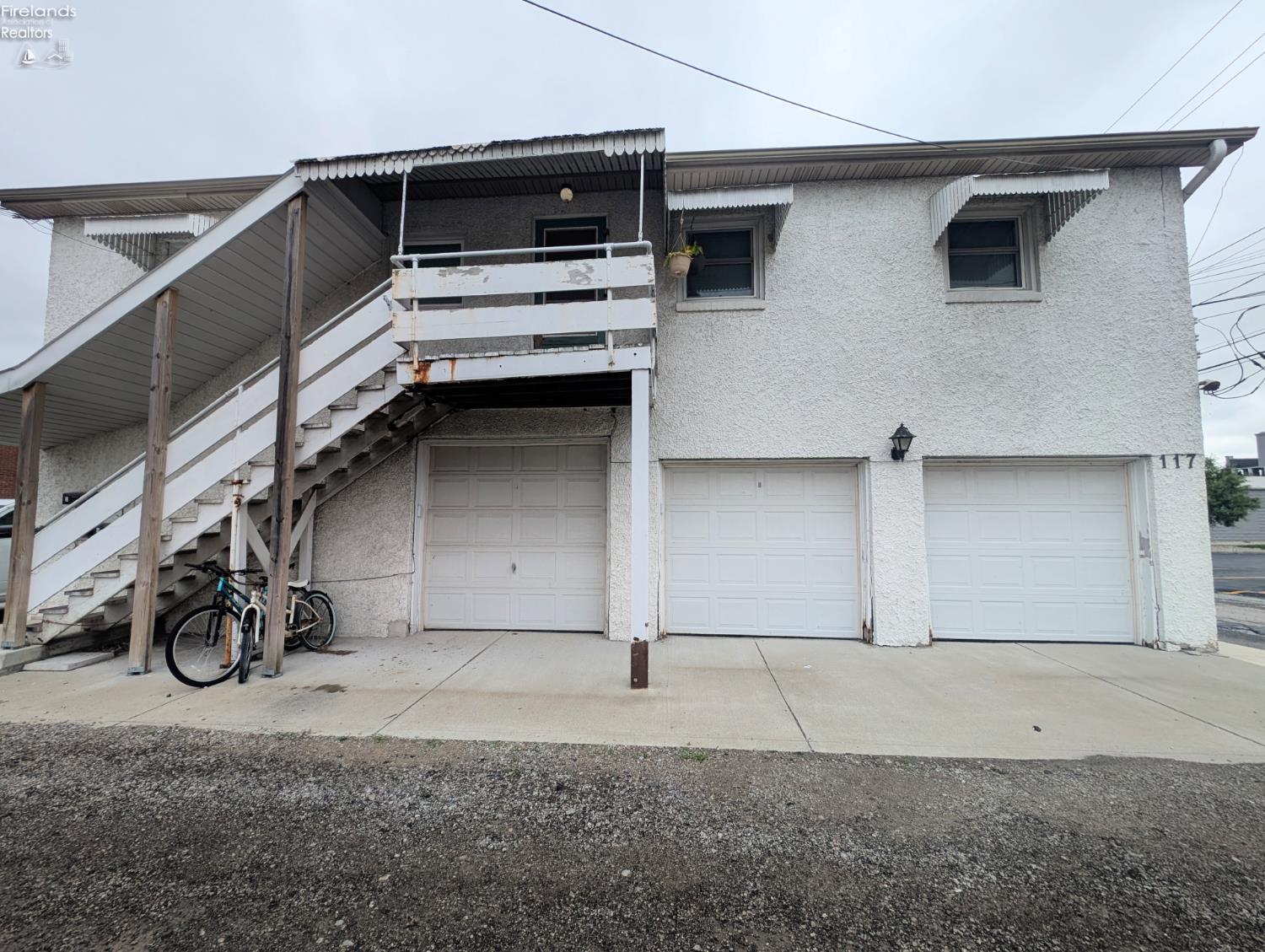 117 Monroe St, Port Clinton, OH 43452