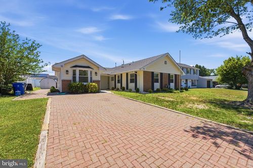 10 Midfield Ln, WILLINGBORO, NJ, 08046-2944 | Card Image