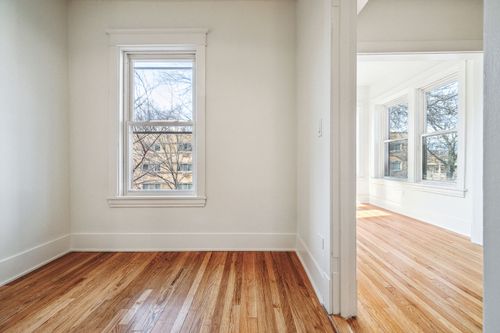 2-1928 Harrison St, Evanston, IL, 60201-2264 | Card Image