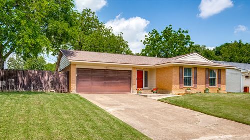 11315 Fernald Ave, Dallas, TX, 75218-1323 | Card Image