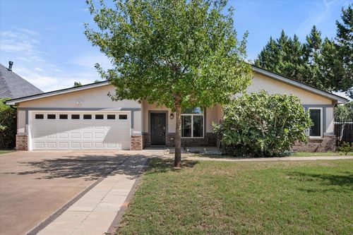 7009 Albany Ave, Lubbock, TX, 79424-2025 | Card Image