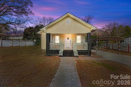 145 Saint Charles Avenue Ne, Concord, NC, 28025 | Card Image