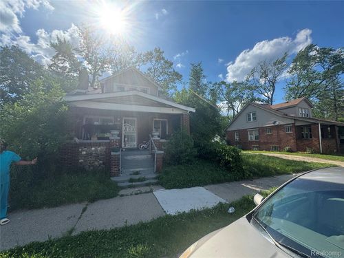 15375 Freeland St, Detroit, MI, 48227-2910 | Card Image