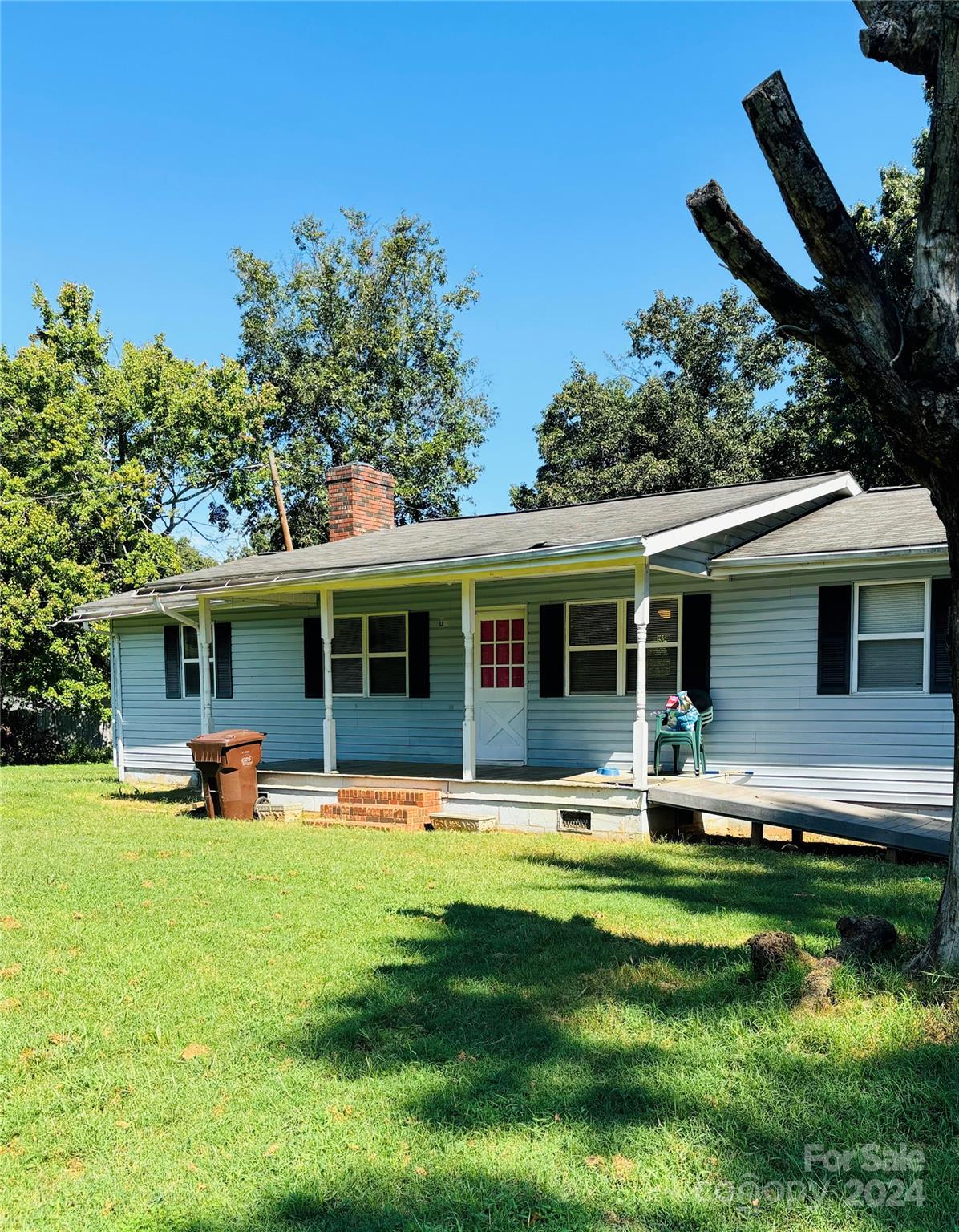 River Hills Ct, Taylorsville, NC 28681