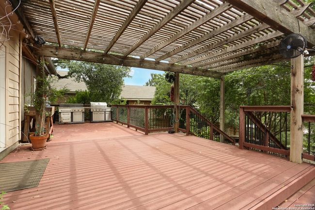 14307 Windy Crk, House other with 4 bedrooms, 4 bathrooms and null parking in Helotes TX | Image 34