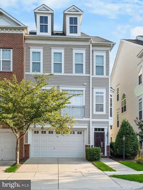 5610 Hartfield Ave, SUITLAND, MD, 20746-4252 | Card Image