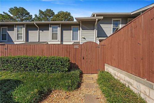 4992 Meadow Ln, Marietta, GA, 30068-4679 | Card Image