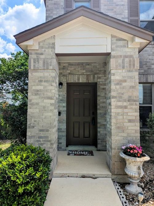 601 Abundance Ln, Kyle, TX, 78640-5538 | Card Image