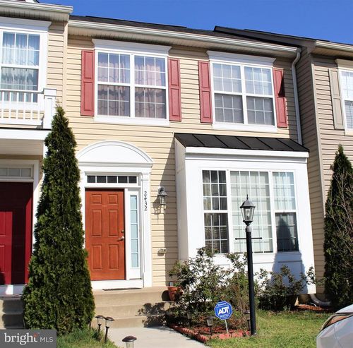 2432 Battery Hill Cir, WOODBRIDGE, VA, 22191-6527 | Card Image